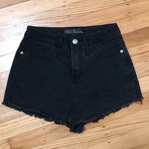 The perfect black denim shorts